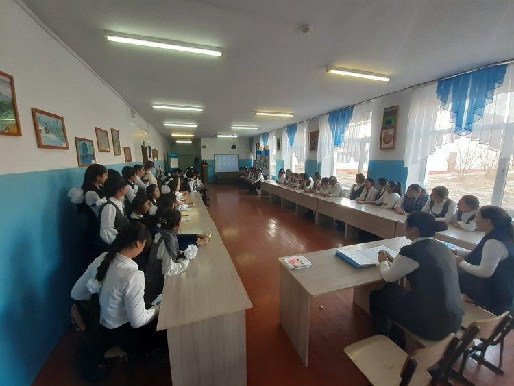 «Жыныстық өмір деген не және ерте жүктіліктің алдын алу»